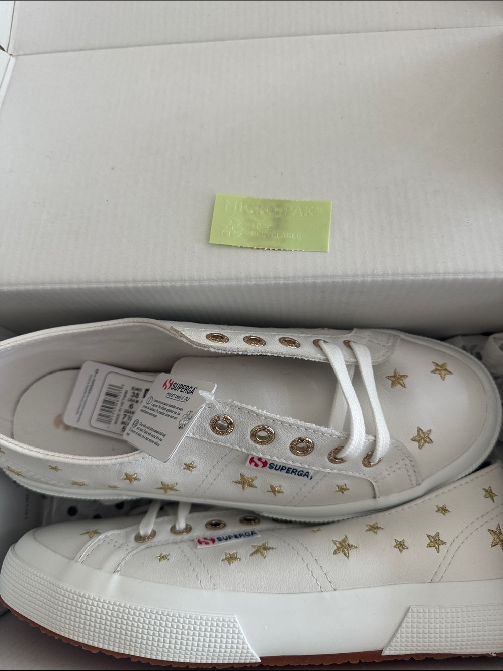 Superga Women’s White Sneakers with Gold Star Details NWT